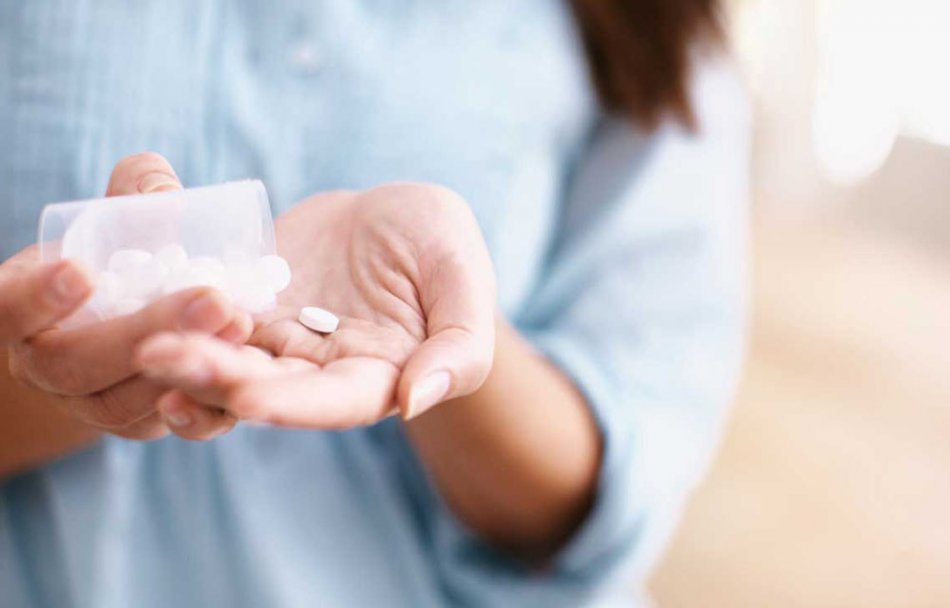 Прием таблетки