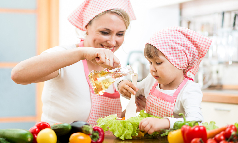 Вместе готовьте еду